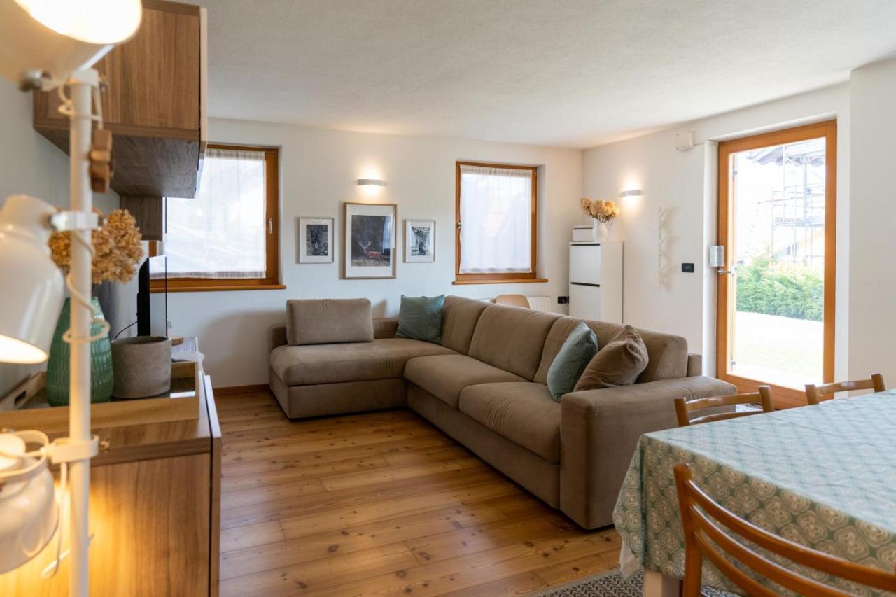 شقة Casa Beba - Agenzia Dolomiti Affitti كافاليسِّ المظهر الخارجي الصورة
